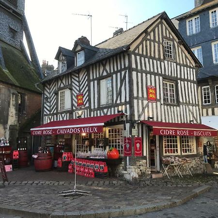 La Bonbonniere De Sofi Appartement Honfleur Buitenkant foto