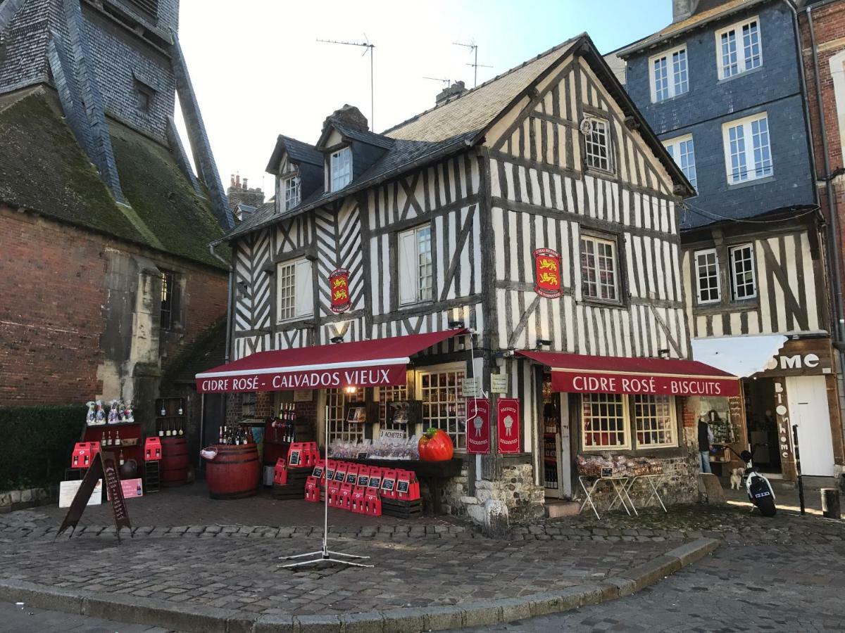 La Bonbonniere De Sofi Appartement Honfleur Buitenkant foto
